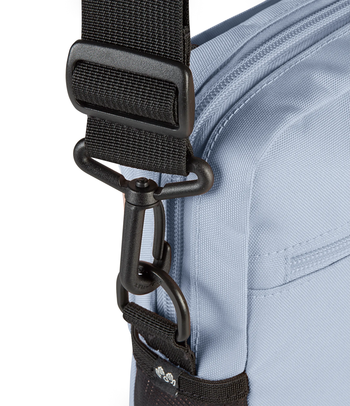 central-adaptive-crossbody-c6 JS0A7ZNB7G7-DET4.webp