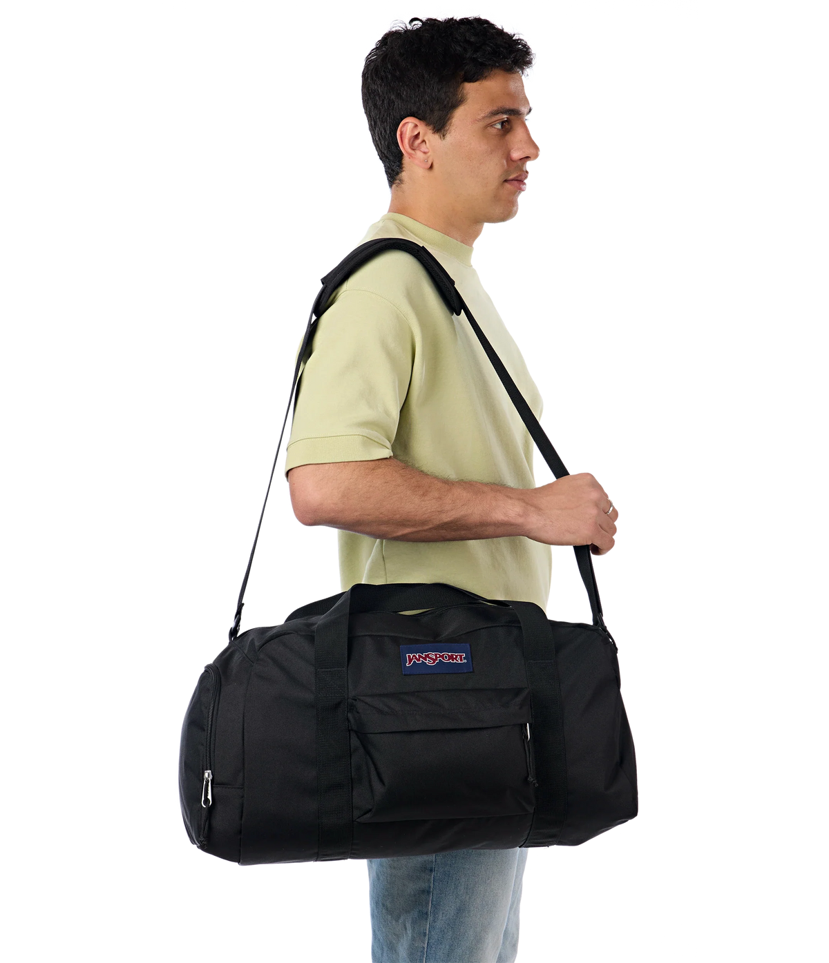 weekender-medium-duffel-t2 JS0A85VF008-MODEL.webp