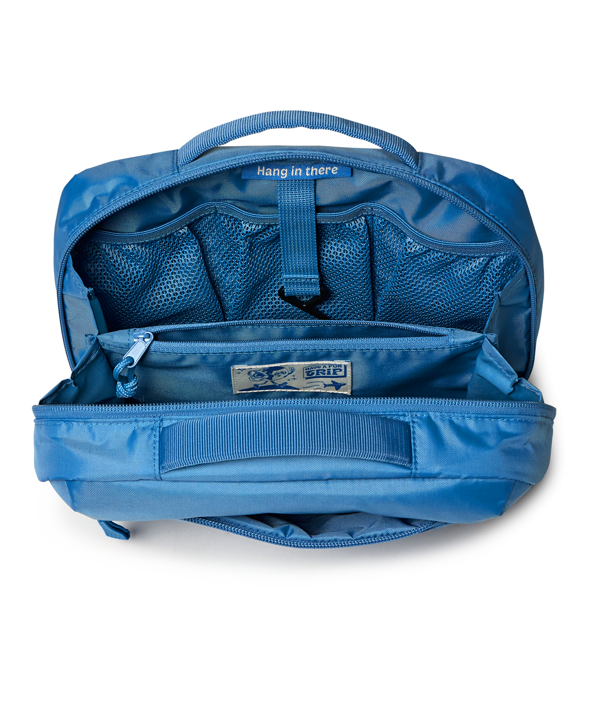 good-latitude-toiletry-bag-o2 JS0A8E8DEW5-INTERIOR.png